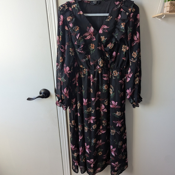 Dresses & Skirts - Floral Black and Pink Women's Dress